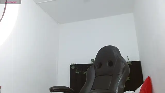 Snapshot of CelesteAyase chatting on 02.07.25 CelesteAyase online show from 02.07.25