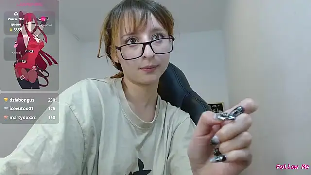 Snapshot of CelesteAyase chatting on 03.08.25 CelesteAyase online show from 03.08.25