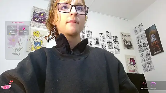 Snapshot of CelesteAyase chatting on 09.12.25 CelesteAyase online show from 09.12.25