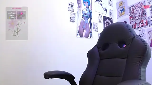 Snapshot of CelesteAyase chatting on 12.01.25 CelesteAyase online show from 12.01.25