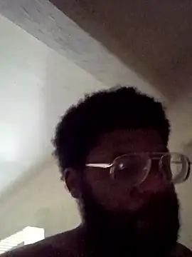 dvaughn3117 online show from 09.15.25