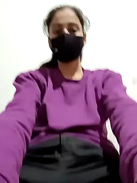 Snapshot of magicmoment00786 chatting on 12.02.24 magicmoment00786 online show from 12.02.24