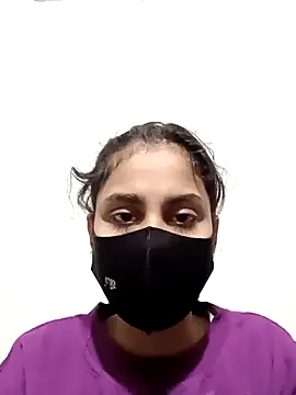 Snapshot of magicmoment00786 chatting on 12.11.24 magicmoment00786 online show from 12.11.24