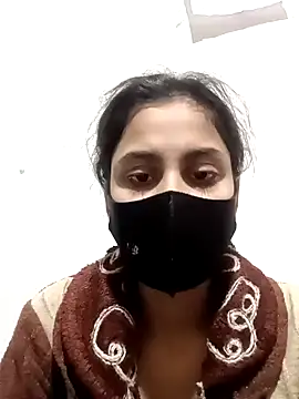 Snapshot of magicmoment00786 chatting on 12.13.24 magicmoment00786 online show from 12.13.24