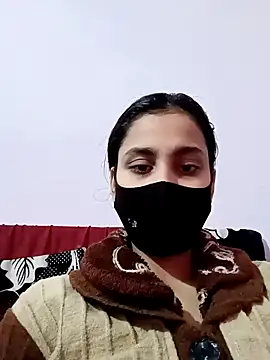 Snapshot of magicmoment00786 chatting on 12.15.24 magicmoment00786 online show from 12.15.24