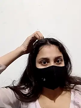 Snapshot of magicmoment00786 chatting on 12.17.24 magicmoment00786 online show from 12.17.24