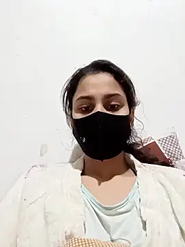 Snapshot of magicmoment00786 chatting on 12.20.24 magicmoment00786 online show from 12.20.24