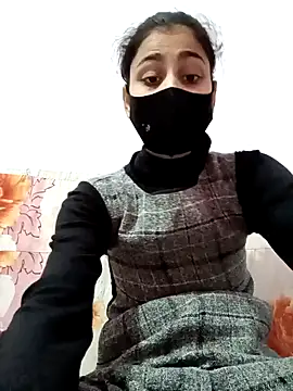 Snapshot of magicmoment00786 chatting on 12.27.24 magicmoment00786 online show from 12.27.24