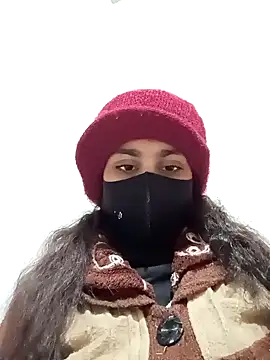 Snapshot of magicmoment00786 chatting on 12.31.24 magicmoment00786 online show from 12.31.24