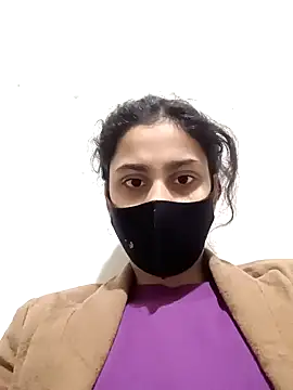 Snapshot of magicmoment00786 chatting on 01.08.25 magicmoment00786 online show from 01.08.25