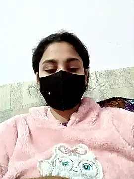 Snapshot of magicmoment00786 chatting on 01.18.25 magicmoment00786 online show from 01.18.25