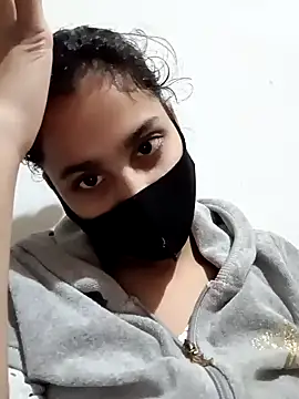 Snapshot of magicmoment00786 chatting on 01.31.25 magicmoment00786 online show from 01.31.25