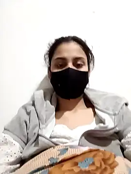 Snapshot of magicmoment00786 chatting on 02.02.25 magicmoment00786 online show from 02.02.25