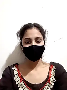 Snapshot of magicmoment00786 chatting on 02.12.25 magicmoment00786 online show from 02.12.25