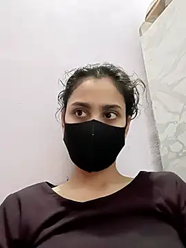 Snapshot of magicmoment00786 chatting on 02.19.25 magicmoment00786 online show from 02.19.25