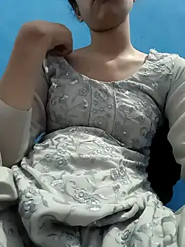 Snapshot of magicmoment00786 chatting on 09.14.25 magicmoment00786 online show from 09.14.25