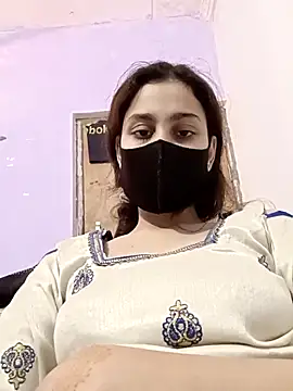 Snapshot of magicmoment00786 chatting on 11.06.25 magicmoment00786 online show from 11.06.25