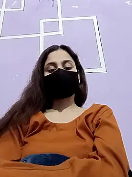 Snapshot of magicmoment00786 chatting on 11.12.25 magicmoment00786 online show from 11.12.25