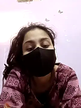 Snapshot of magicmoment00786 chatting on 11.18.25 magicmoment00786 online show from 11.18.25