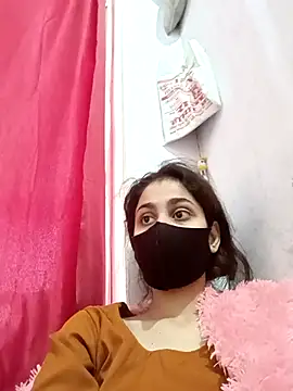 Snapshot of magicmoment00786 chatting on 11.27.25 magicmoment00786 online show from 11.27.25