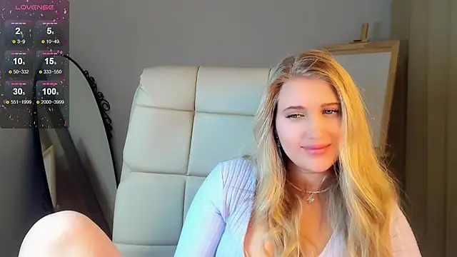 Evacadooo online show from 01.17.25