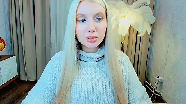 Evacadooo online show from 01.13.26