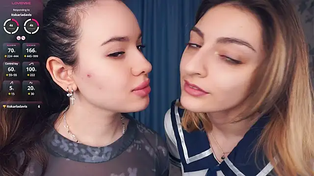 Snapshot of TateDevon chatting on 03.03.25 TateDevon online show from 03.03.25