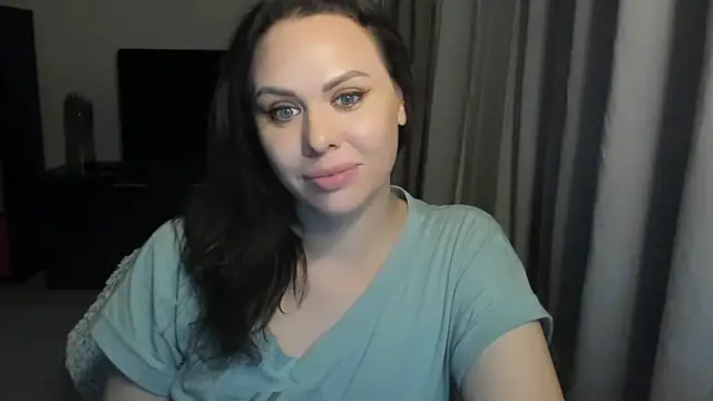 MollyCheiz online show from 03.05.26