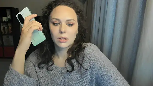 MollyCheiz online show from 05.31.26