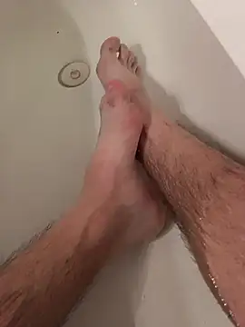 Snapshot of kisandgioni chatting on 02.25.26 kisandgioni online show from 02.25.26