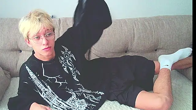 Ostin meow online show from 12.09.24