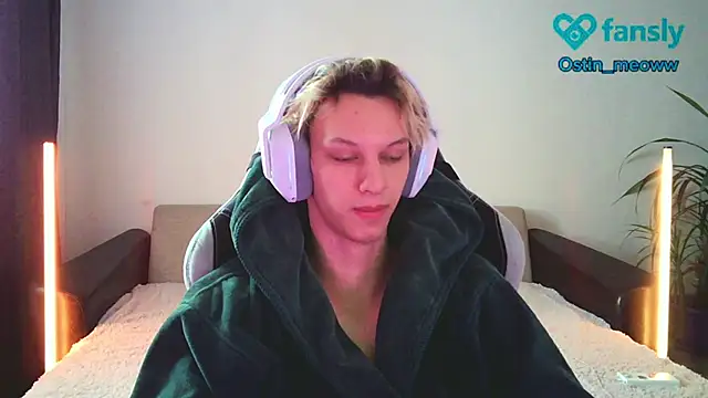 Ostin meow online show from 02.03.25