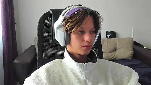 Ostin meow online show from 09.22.25