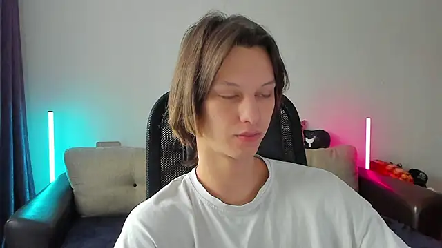 Ostin meow online show from 03.19.26