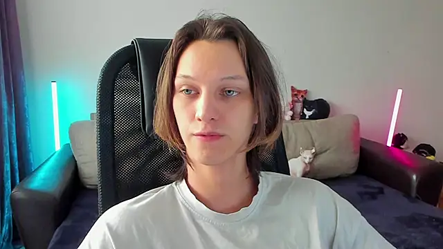 Ostin meow online show from 04.14.26