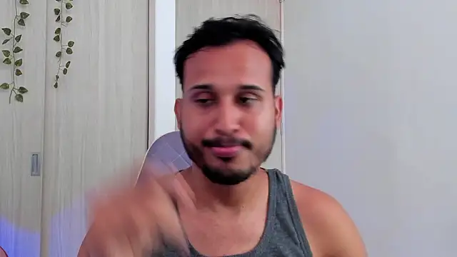 Raf brunette online show from 03.06.26