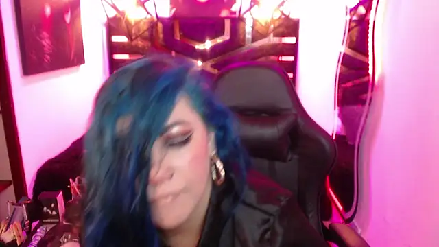 Snapshot of scarleth_blue chatting on 05.05.26 scarleth blue online show from 05.05.26