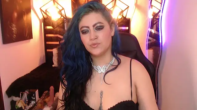 Snapshot of scarleth_blue chatting on 05.21.26 scarleth blue online show from 05.21.26
