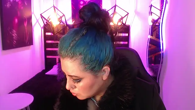 Snapshot of scarleth_blue chatting on 05.22.26 scarleth blue online show from 05.22.26