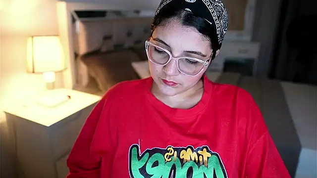 Camilaa bueno online show from 02.12.26