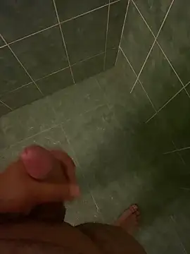 Snapshot of Tommy_y_Pamela chatting on 02.11.26 Tommy y Pamela online show from 02.11.26