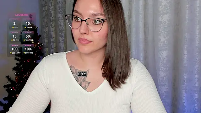 Snapshot of Hoot_owl_cb chatting on 12.25.24 Hoot owl cb online show from 12.25.24