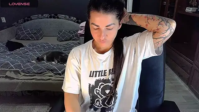 Aria Dl online show from 01.23.25