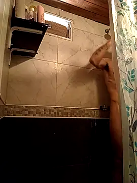 Snapshot of FlacoDani chatting on 10.15.25 FlacoDani online show from 10.15.25