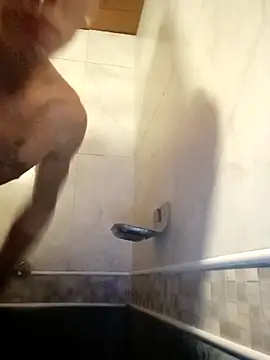 Snapshot of FlacoDani chatting on 02.18.26 FlacoDani online show from 02.18.26