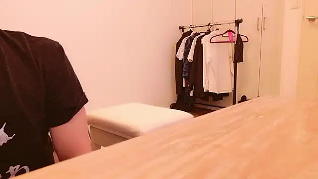 Snapshot of undo-busoku69 chatting on 09.21.25 undo-busoku69 online show from 09.21.25