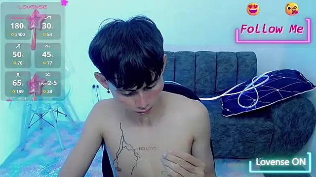 Snapshot of tanjiro_cute chatting on 01.28.25 tanjiro cute online show from 01.28.25