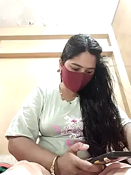 Magical Girl- online show from 03.17.25