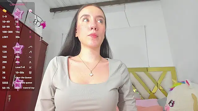 rousee yareldss online show from 12.14.25