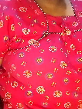 Snapshot of Sexy_Radhikaa chatting on 05.22.26 Sexy Radhikaa online show from 05.22.26